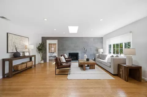 Living - 190 E Middlefield Rd, Mountain View, CA 94043 photo 5 of 5
