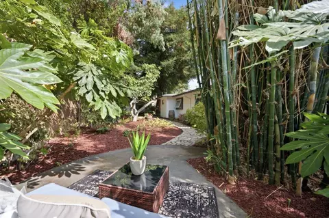 Exterior - 190 E Middlefield Rd, Mountain View, CA 94043 photo 7 of 33