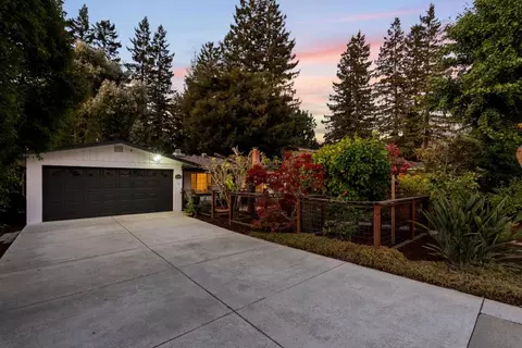 Exterior - 190 E Middlefield Rd, Mountain View, CA 94043 photo 26 of 33