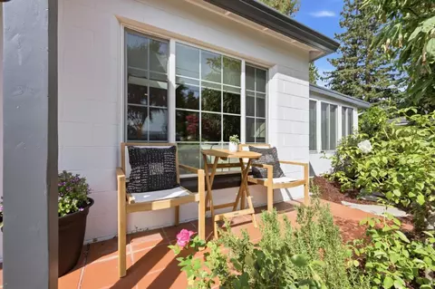 Exterior - 190 E Middlefield Rd, Mountain View, CA 94043 photo 25 of 33