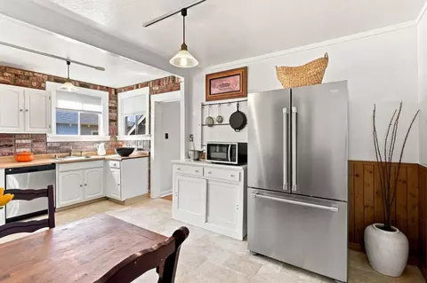 Kitchen - 468 Donaldson Ave, Pacifica, CA 94044 photo 6 of 6