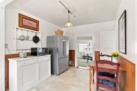 Kitchen - 468 Donaldson Ave, Pacifica, CA 94044 photo 4 of 6