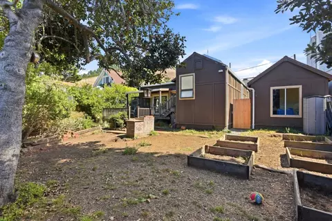 Exterior - 468 Donaldson Ave, Pacifica, CA 94044 photo 7 of 12