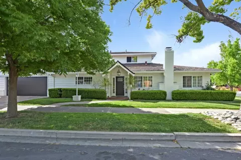 2610 Carson St, Redwood City, CA 94061