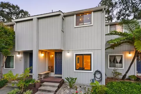21147 E Cliff Dr, Santa Cruz, CA 95062