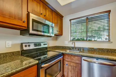 Kitchen - 1079 N Abbott Ave, Milpitas, CA 95035 photo 2 of 3