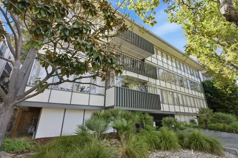 808 Laurel Ave 202, San Mateo, CA 94401