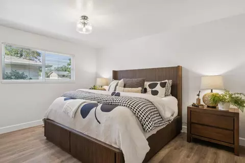 Bedroom - 10353 Miller Ave, Cupertino, CA 95014 photo 1 of 3