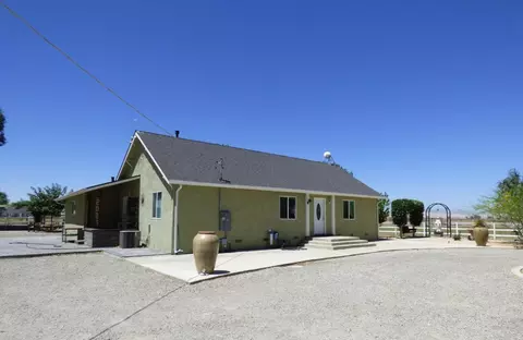 13400 Second St, Los Banos, CA 93635