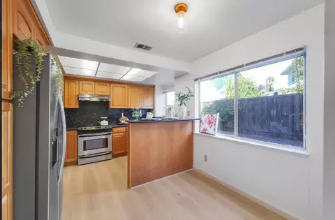 Kitchen - 1016 Gordon St, Milpitas, CA 95035 photo 9 of 10