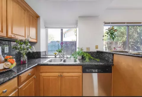 Kitchen - 1016 Gordon St, Milpitas, CA 95035 photo 3 of 10