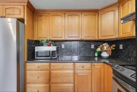 Kitchen - 1016 Gordon St, Milpitas, CA 95035 photo 1 of 10