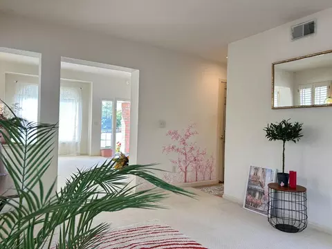 Entry Way - 1016 Gordon St, Milpitas, CA 95035 photo 4 of 4