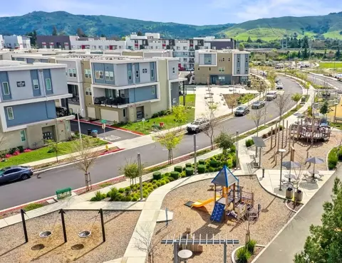 View/Area - 5704 Immersion Loop, San Jose, CA 95119 photo 3 of 4