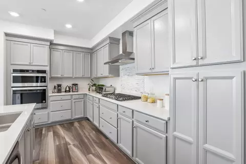 Kitchen - 5704 Immersion Loop, San Jose, CA 95119 photo 2 of 4
