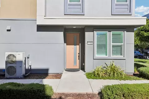 Exterior - 5704 Immersion Loop, San Jose, CA 95119 photo 3 of 5