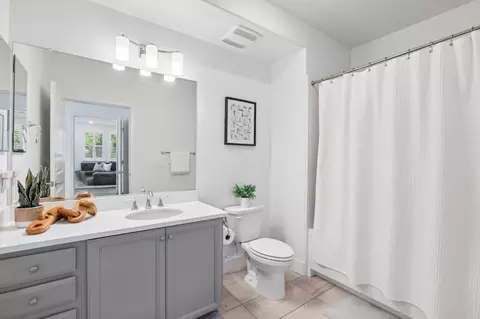 Bath - 5704 Immersion Loop, San Jose, CA 95119 photo 1 of 2