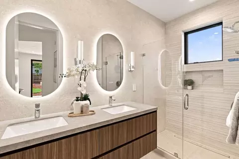 Bath - 21468 Krzich Pl, Cupertino, CA 95014 photo 6 of 6