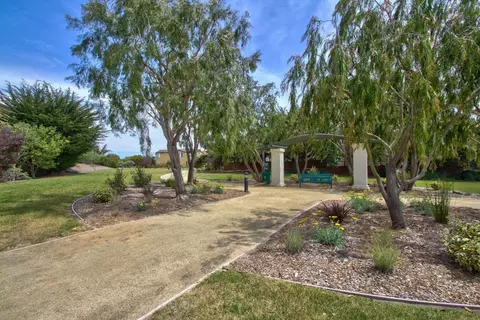 View/Area - 4560 Peninsula Point Dr, Seaside, CA 93955 photo 3 of 4