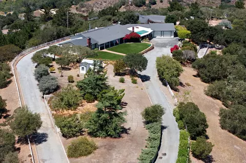 View/Area - 60 Seca Pl, Salinas, CA 93908 photo 2 of 6