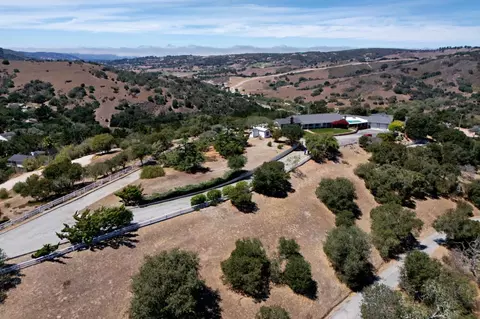 View/Area - 60 Seca Pl, Salinas, CA 93908 photo 4 of 6