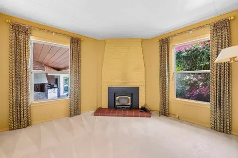 Living - 60 Seca Pl, Salinas, CA 93908 photo 3 of 3