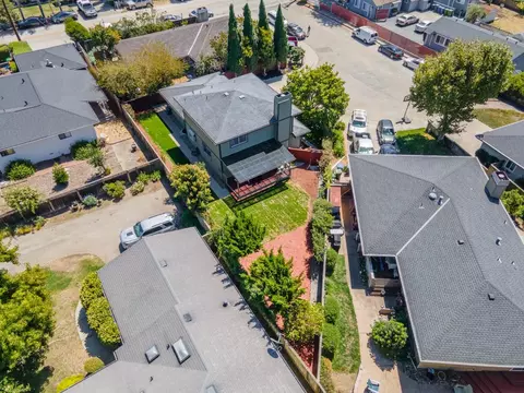 View/Area - 2430 Camden Ct, Santa Cruz, CA 95065 photo 4 of 6