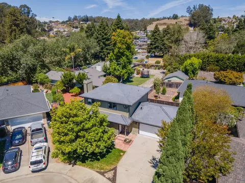 View/Area - 2430 Camden Ct, Santa Cruz, CA 95065 photo 3 of 6
