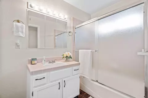 Bath - 2430 Camden Ct, Santa Cruz, CA 95065 photo 3 of 3