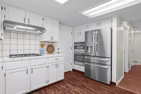Kitchen - 2430 Camden Ct, Santa Cruz, CA 95065 photo 3 of 5