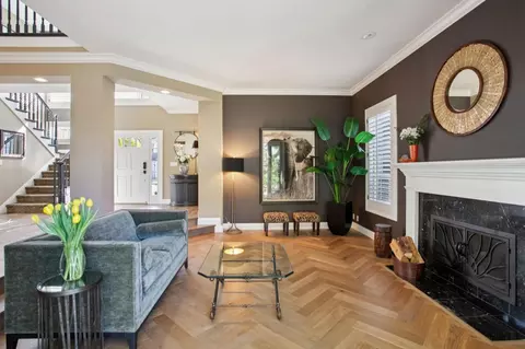 Living - 220 Eagle Trace Dr, Half Moon Bay, CA 94019 photo 3 of 5