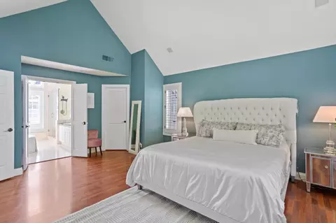 Bedroom - 220 Eagle Trace Dr, Half Moon Bay, CA 94019 photo 2 of 3