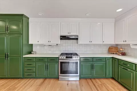 Kitchen - 3336 Oneill Ct, Soquel, CA 95073 photo 4 of 6