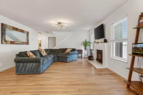 Living - 3336 Oneill Ct, Soquel, CA 95073 photo 5 of 5