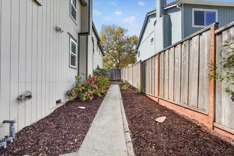 Exterior - 3336 Oneill Ct, Soquel, CA 95073 photo 10 of 11