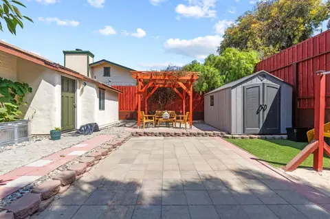 Exterior - 1494 Darwin St, Seaside, CA 93955 photo 4 of 11