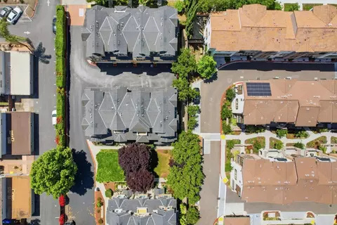 View/Area - 2222 Raspberry Ln, Mountain View, CA 94043 photo 11 of 13