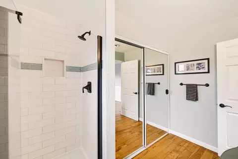 Bath - 1841 Judson St, Seaside, CA 93955 photo 2 of 3
