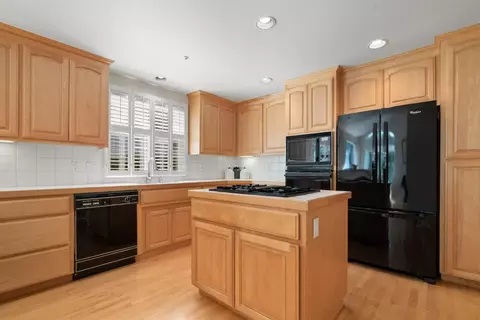Kitchen - 120 Tiburon Ct, Aptos, CA 95003 photo 3 of 4