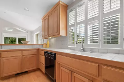 Kitchen - 120 Tiburon Ct, Aptos, CA 95003 photo 2 of 4