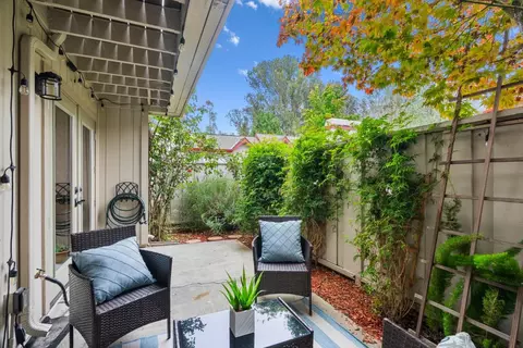 Exterior - 3119 Erin Ln, Santa Cruz, CA 95065 photo 4 of 8
