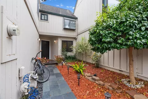 Exterior - 3119 Erin Ln, Santa Cruz, CA 95065 photo 5 of 8