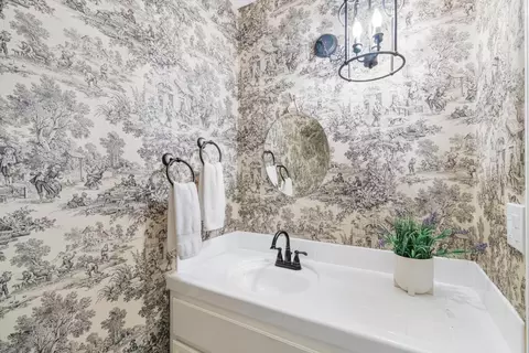 Bath - 3119 Erin Ln, Santa Cruz, CA 95065 photo 1 of 6