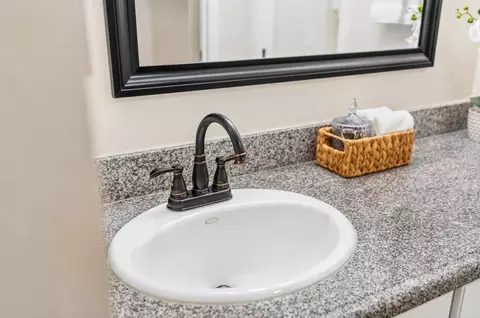 Bath - 3119 Erin Ln, Santa Cruz, CA 95065 photo 6 of 6
