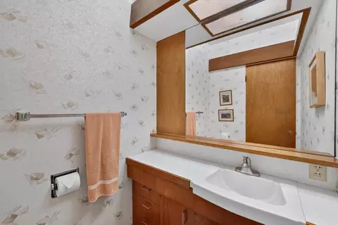 Bath - Undisclosed, Aptos, CA 95003 photo 4 of 5