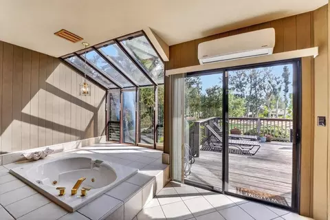 Bath - Undisclosed, Aptos, CA 95003 photo 1 of 5