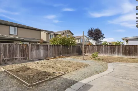 Exterior - 839 Dunmore St, Oakley, CA 94561 photo 4 of 9