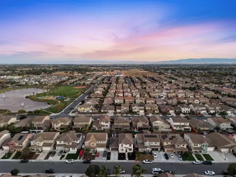 View/Area - 839 Dunmore St, Oakley, CA 94561 photo 5 of 6