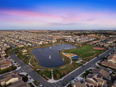 View/Area - 839 Dunmore St, Oakley, CA 94561 photo 4 of 6
