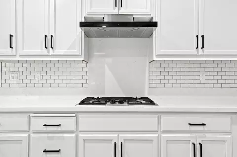 Kitchen - 839 Dunmore St, Oakley, CA 94561 photo 4 of 5